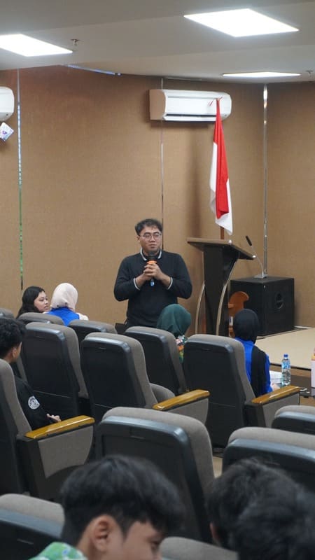 Perkenalan Juri ( Oleh Pak Chico